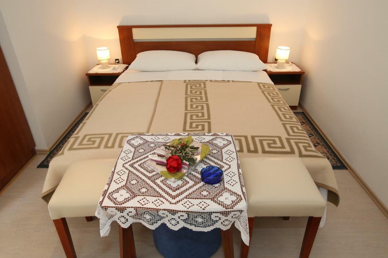 Rooms & Apartment Albina Baška Εξωτερικό φωτογραφία