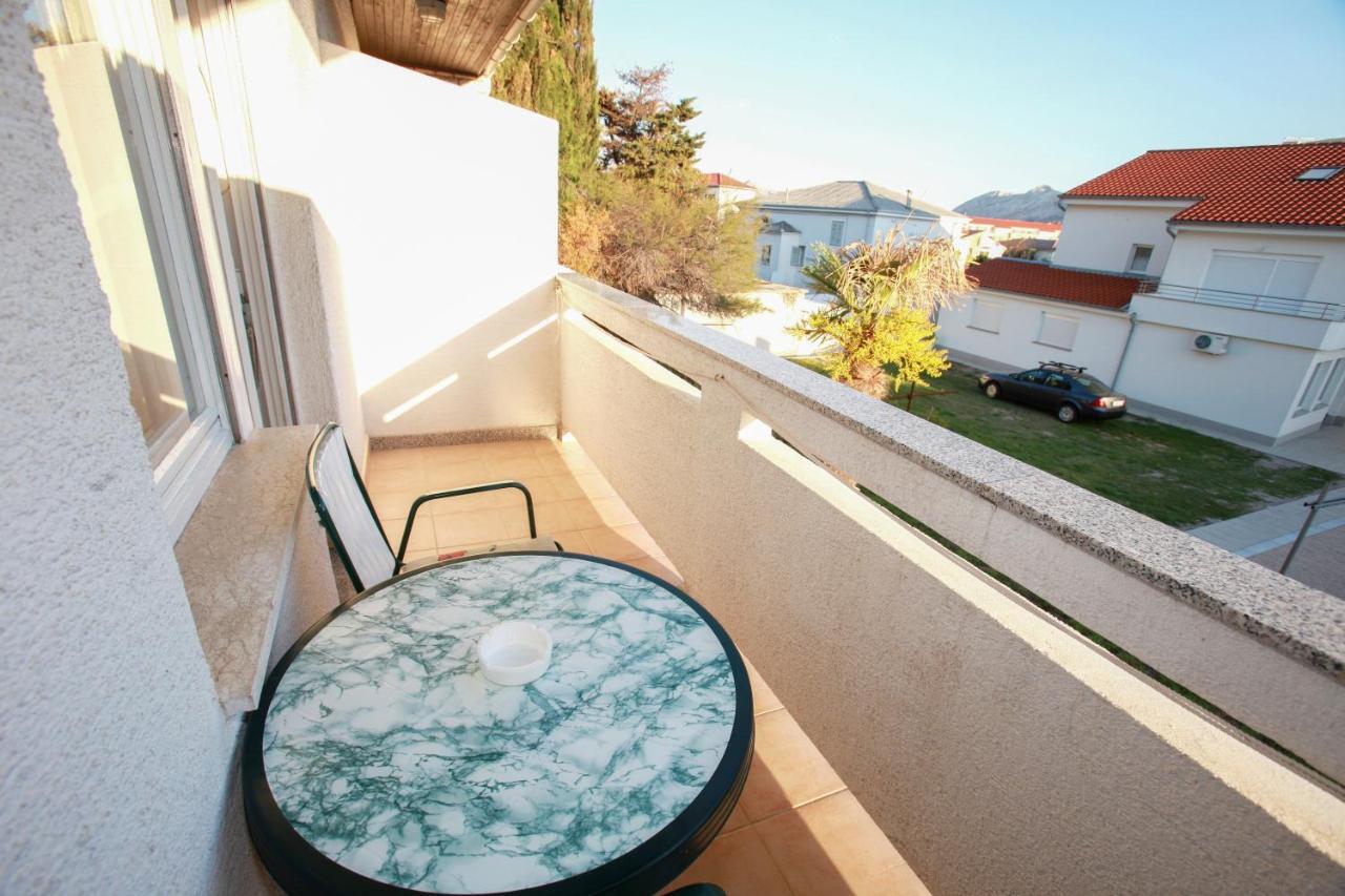 Rooms & Apartment Albina Baška Εξωτερικό φωτογραφία
