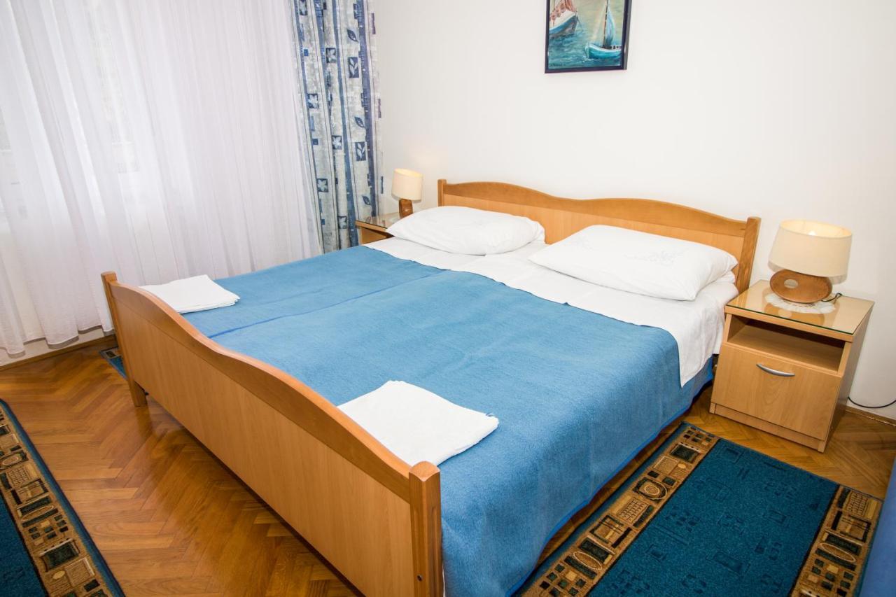 Rooms & Apartment Albina Baška Εξωτερικό φωτογραφία